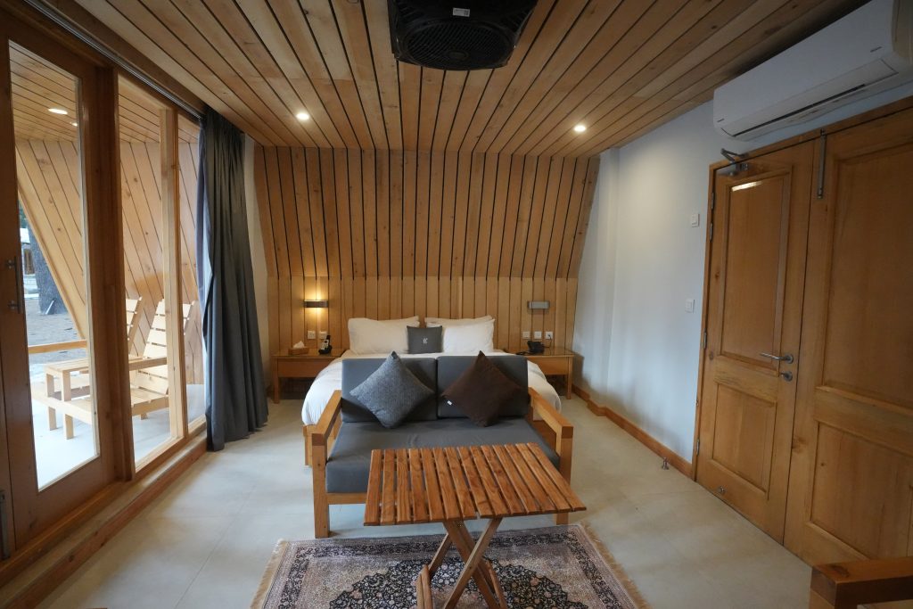 eid holidays hotel booking kumrat