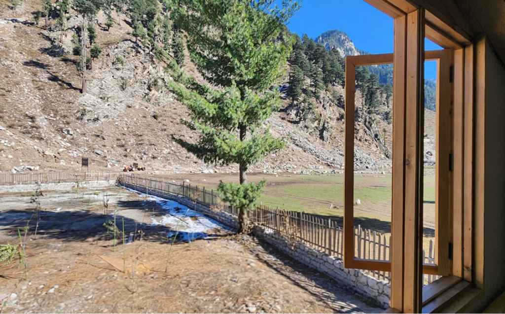 Best luxury resorts in Kumrat Valley